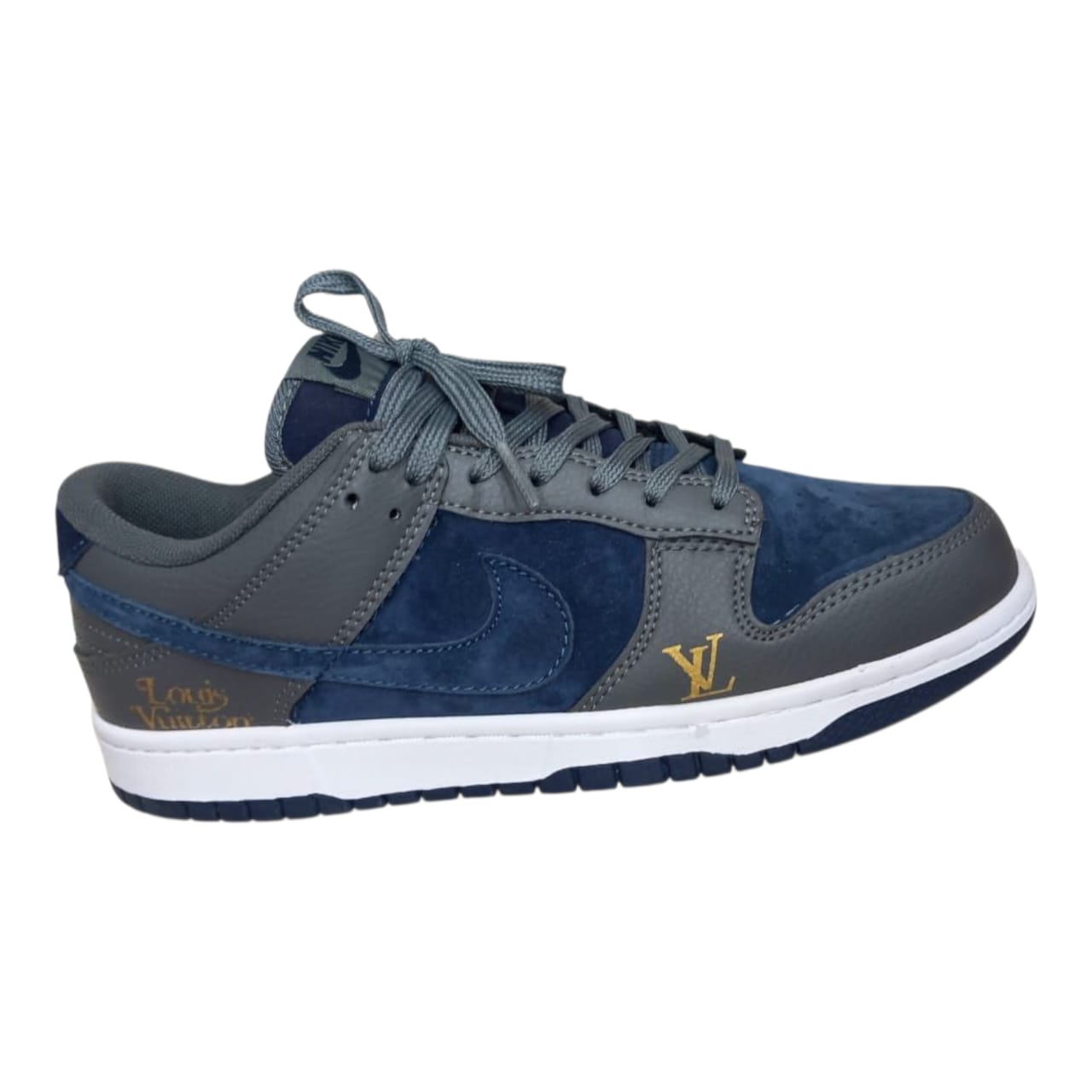 nike - Image 2